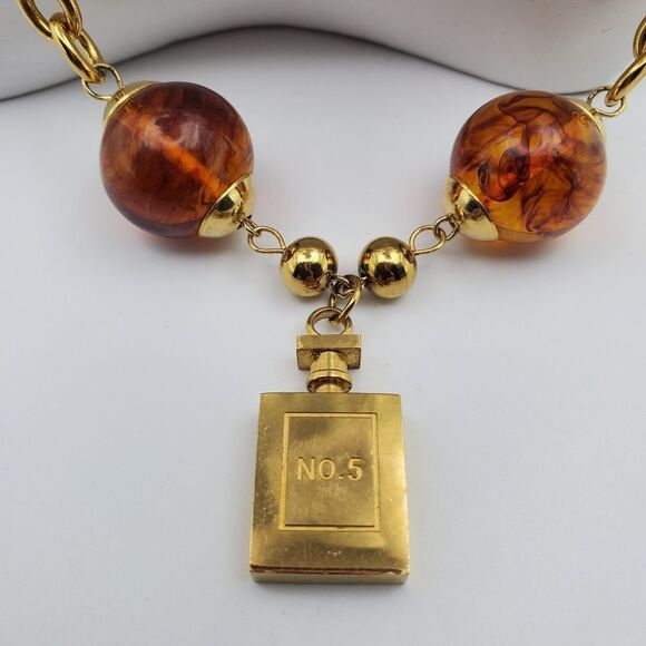 Number 5 amber estate necklace N0604 - Picture 2 of 4